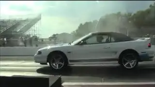 Byron Dragstrip '96 Mustang GT vs '01 Mustang GT Both Bolt-on's