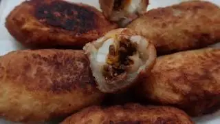 YUCAS RELLENAS DE CARNE Y QUESO