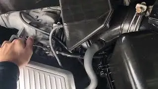 LEXUS RX 300 2001 - что шипит из области фильтрбокса? Вроде все закручено 