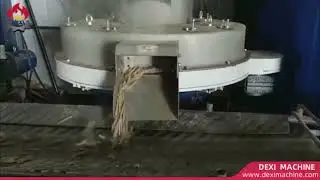 XGJ560P Vertical Ring Die Pellet Machine: 1.5-2T/H, CE, 132kW, Auto-Lubrication​, Gearbox Warranty​.