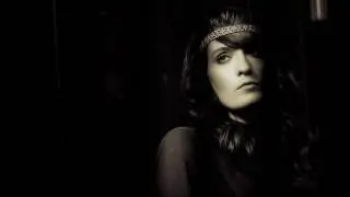 Florence + The Machine - Drumming Song (Acoustic)