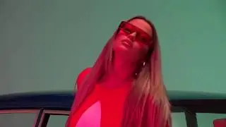 BACKSTAGE NA SNIMANJE NA NOVIOT SPOT NA SANJA BARBIKA - NOV IMIDJ PO TERK NA SVETSKITE DZVEZDI