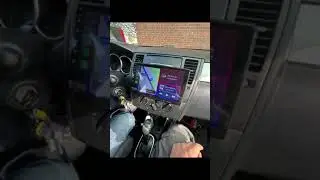 Nissan versa 2008 radio 10 inch apple CarPlay