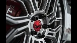 20 Zoll / inch Barracuda Dragoon Ultralight silber / Felge auf dem Golf 8 GTI Performance