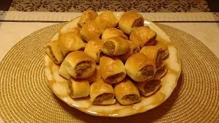 Paszteciki z Mięsem z Ciasta Drożdżowego