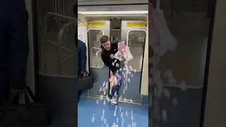 O terror do metr&ocirc; 🤣 #humor #bruninhocruz