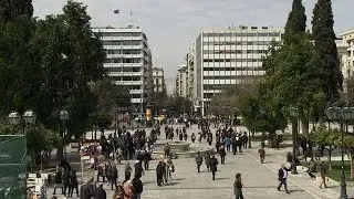 Greeks in Athens react to Greece-Germany debt talks