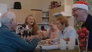 DE WARME GROETEN VAN...