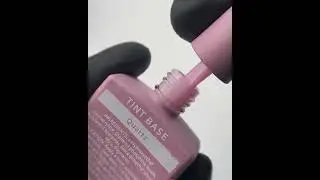 Hello quartz #nails #nailart #naildesign #nailpolish #beauty #nailinspo #colorbase #skincare