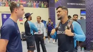 Dhoni with Team India Players Sharing his Experience with Scotland Team Players after Match Video