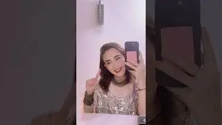 🌸