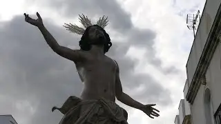 Cristo de La Paz en su Resurrección de Isla Cristina (Pasaje del Cautivo, Baja y Recogida). 20 04 25