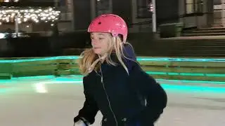 Skridsko&aring;kning p&aring; R&aring;dhustorget i G&auml;vle