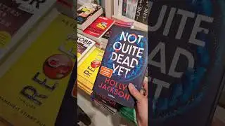 Komm mit mir in die Buchhandlung 🌈❤️