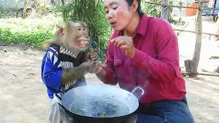 SokYaa and Mom Create Heartmelting Comedy Cooking Moment