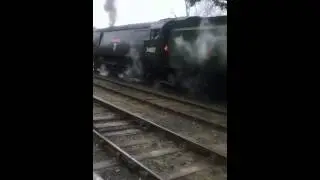 34007 Slips out of Highley 2013