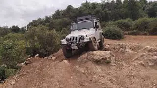 Al's TJ Rubicon making it down the technical section on McCray Road at Hollister Hills SVRA