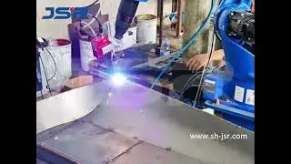 Laser seam finding sensor robot welding workstation for welding metal