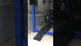 UNIVERSALIFT 12,000 FPC - ALIGNMENT LIFT