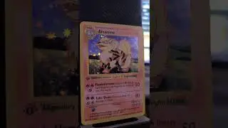 Arcanine - Holographic Base Set 1st Edition #shorts #pokemoncards #arcanine