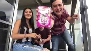 COMETELO O PONTELO CHALLENGE/ LAURA RIA&Ntilde;O