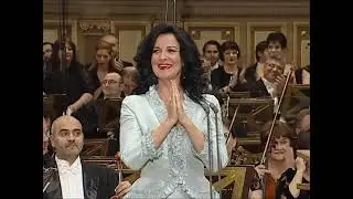 Angela Gheorghiu - O mio babbino caro (Romanian Athenaeum, charity concert)