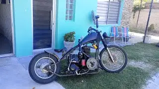 Moto con motor ex estacionario Wisconsin. Ultimando detalles para su próxima aventura...!