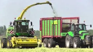 GPS-Silage 2014 mit John Deere 7450i H&auml;cksler