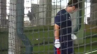 Twins Byung Ho Park working on his swing 3/4/16