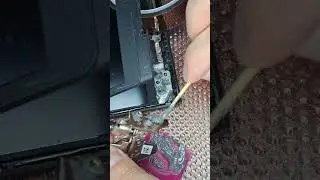 Ремонт петель ноутбука dell vostro 15 3510 Как отремонтировать крышку