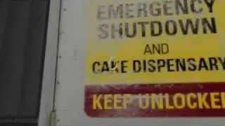 Portal 2 - GLaDOS EMERGENCY SHUTDOWN (KEEP UNLOCKED)