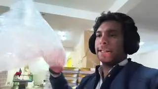 Aaj mai maal leke aaya factory se..... 😀