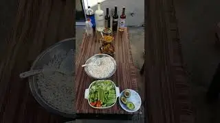 Outdoor Feast: A Delicious Meal with Friends#outdoorDining #friendsGathering