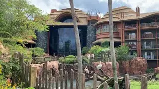 Waiting for our room at Disney World&rsquo;s Animal Kingdom Lodge: Jambo House Standard View Deluxe Studio