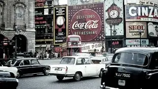 A Walk in 1970s Piccadilly Circus, London in Color | FM Documentary