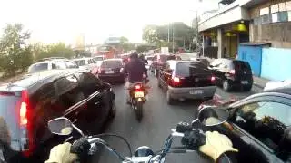 Escape na Cidade - Corredor da Av. Rebou&ccedil;as com a H-D Dyna Super Glide