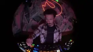 Bucc at Tipsy Flamingo
