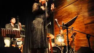 Smoke gets in your eyes - Shanghai Jazz (No Black Tie)