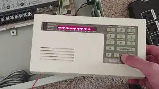 radionics D360 power up