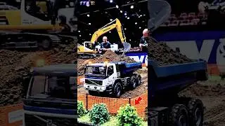 WOW! This Hino Dump Truck Toy Feels Like a Real Truck 😱🚛