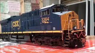 Unboxing and Overview of My New ScaleTrains Rivet Counter CSX ET44AH