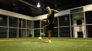 Enter the 'Footbonaut:' the soccer skill machine