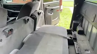 2004-2006 GMC/CHEVY Crew Cab Folding back seats