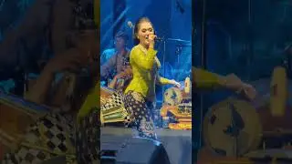 Katresnan Sejati dilanggamkan sinden cantik Putri lope-lope bareng Campursari Mayangkara 