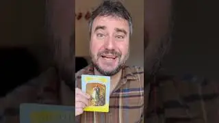 Mary, Queen of Angels Oracle Cards: stay true to yourswlf and trust wholeheartedly in your values.