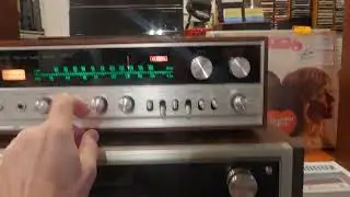 Винтажный стереотюнер-усилитель Sansui 1000x начала 70-х годов, транзисторный ресивер. Демонстрац...