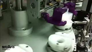 Rectangle Container Labelling Machine | Servo Rotary Indexing Wrap Around | Solo Labeller Technology