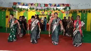చూడరండమ్మా వచ్చాడమ్మా కృష్ణుడు/కోలాటం/శ్రీ లలిత త్రిపుర సుందరి పీఠం బాపట్ల