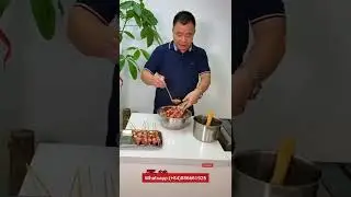 machine &agrave; griller les brochettes. m&aacute;quina de grelhar espetos