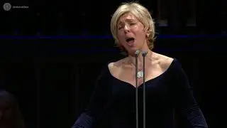 Vigh Andrea hárfaestje - Kertesi Ingrid